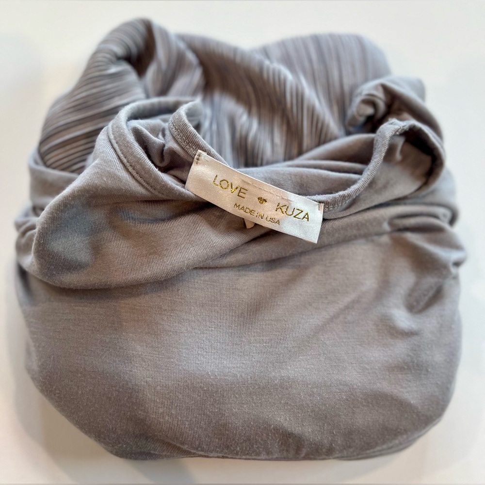Love Kuza Medium Light Grey Pleated Dress Long Sleeve - Picture 12 of 13